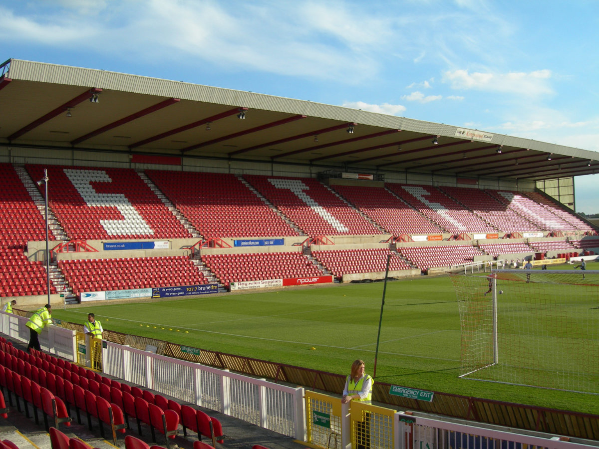 arkell stand county ground swindon